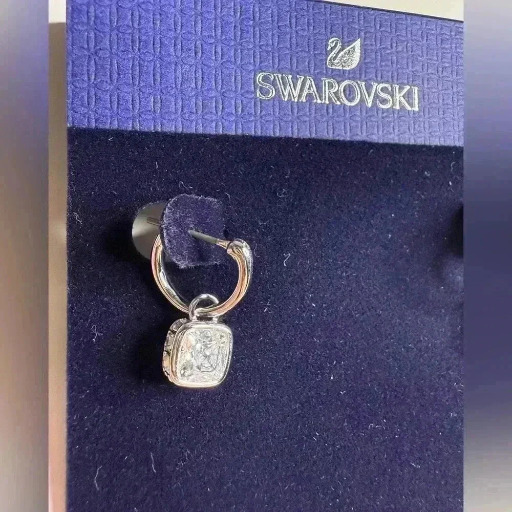 SWAROVSKI silver dangle earrings!